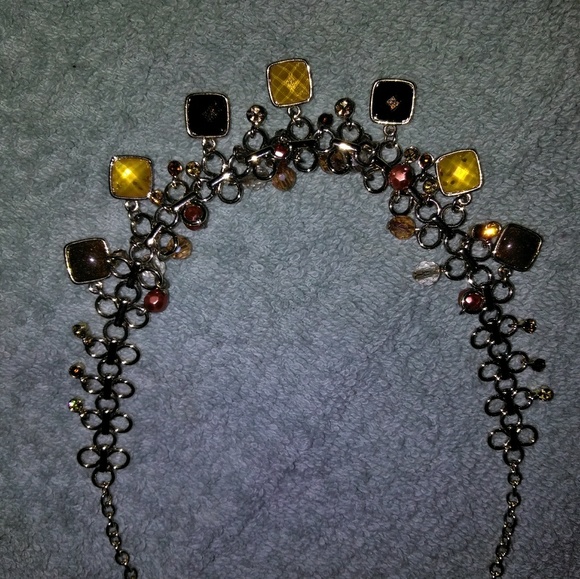 Necklace - Picture 2 of 5